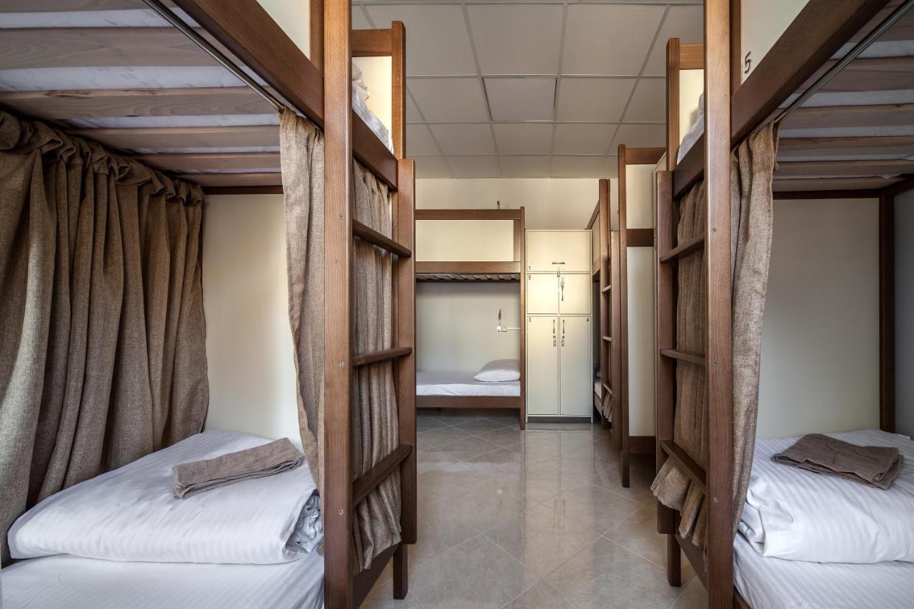 Ostriv Hostel Lviv Dış mekan fotoğraf