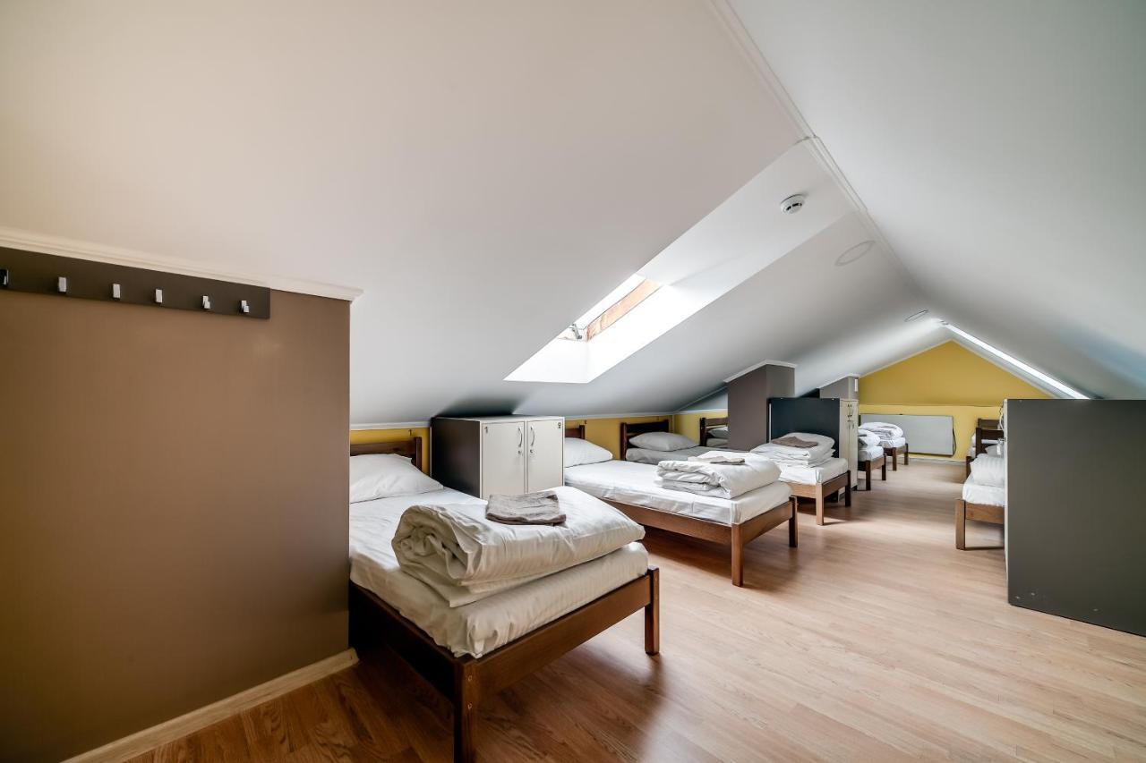 Ostriv Hostel Lviv Dış mekan fotoğraf