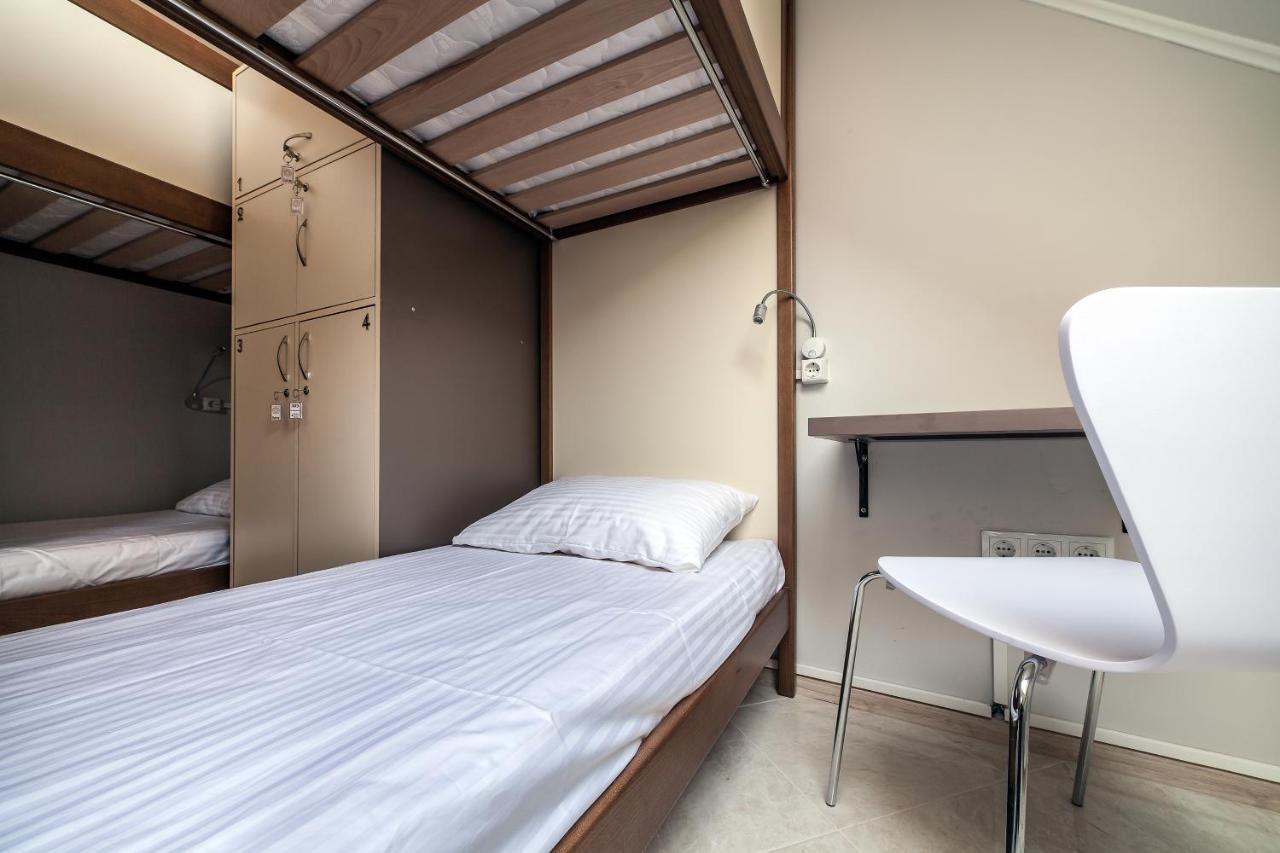 Ostriv Hostel Lviv Dış mekan fotoğraf