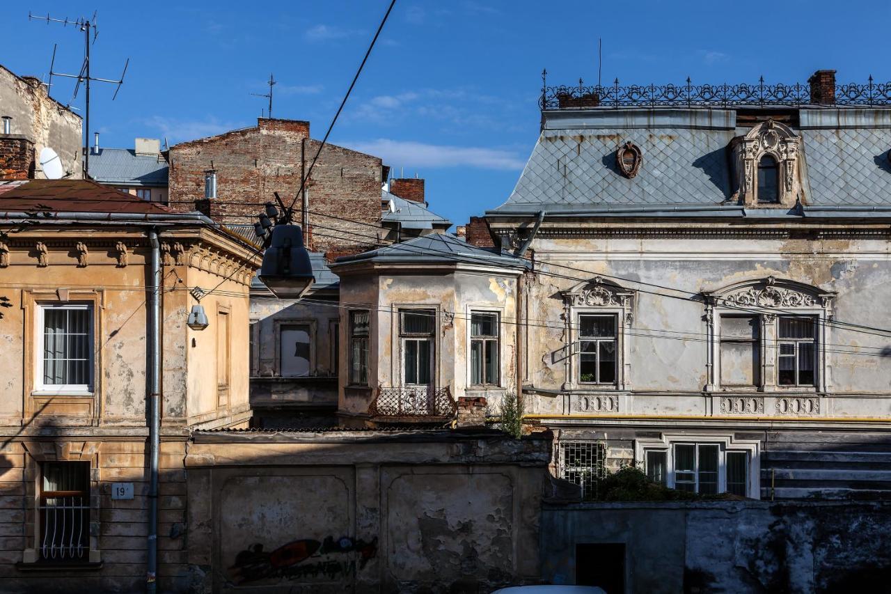 Ostriv Hostel Lviv Dış mekan fotoğraf