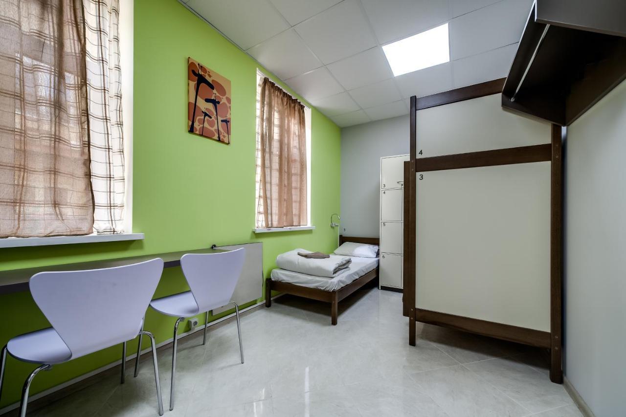Ostriv Hostel Lviv Dış mekan fotoğraf
