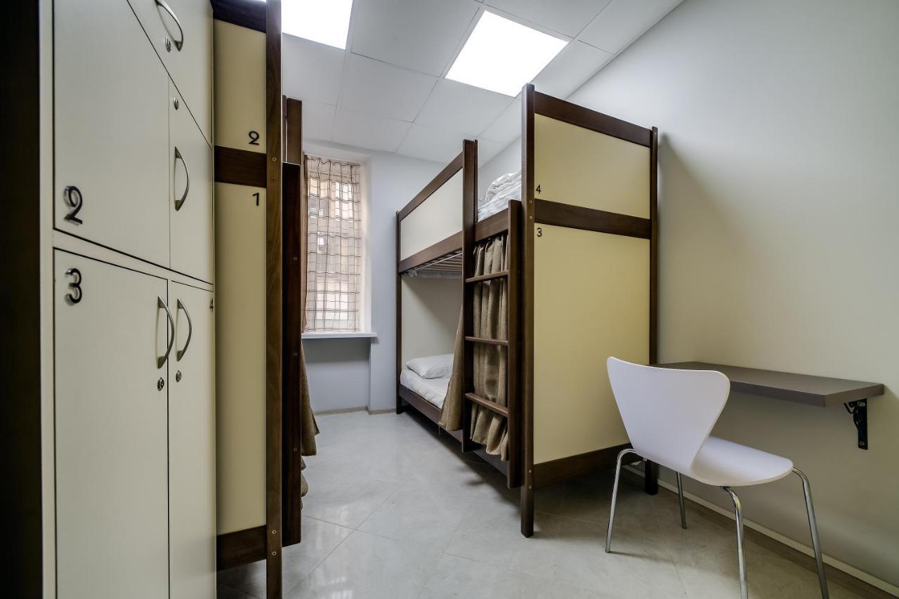Ostriv Hostel Lviv Dış mekan fotoğraf