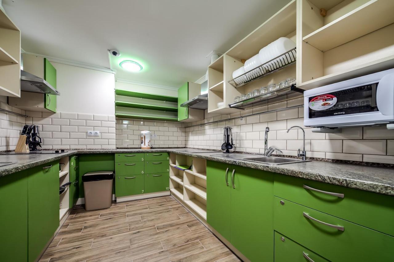 Ostriv Hostel Lviv Dış mekan fotoğraf