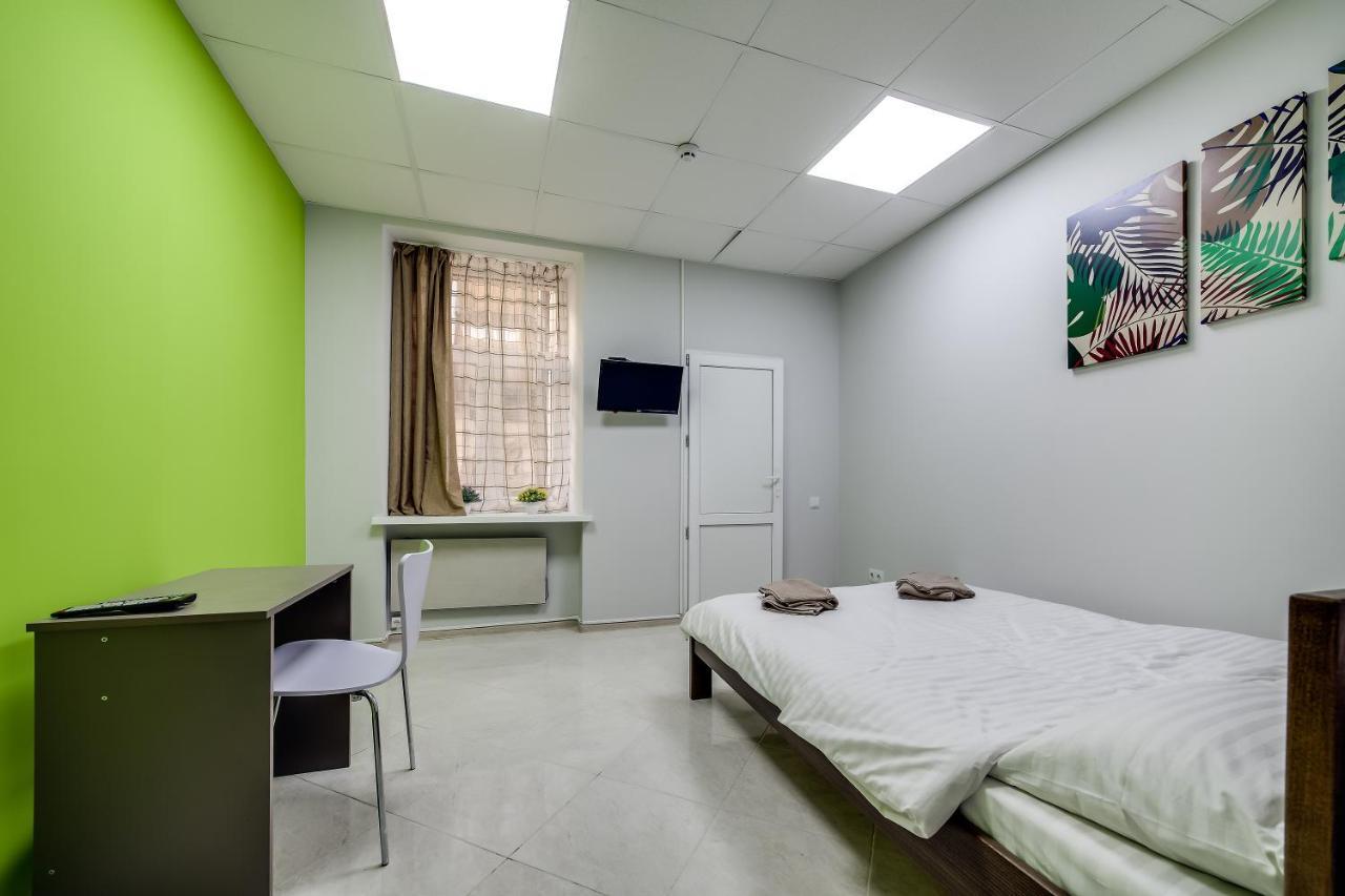 Ostriv Hostel Lviv Dış mekan fotoğraf