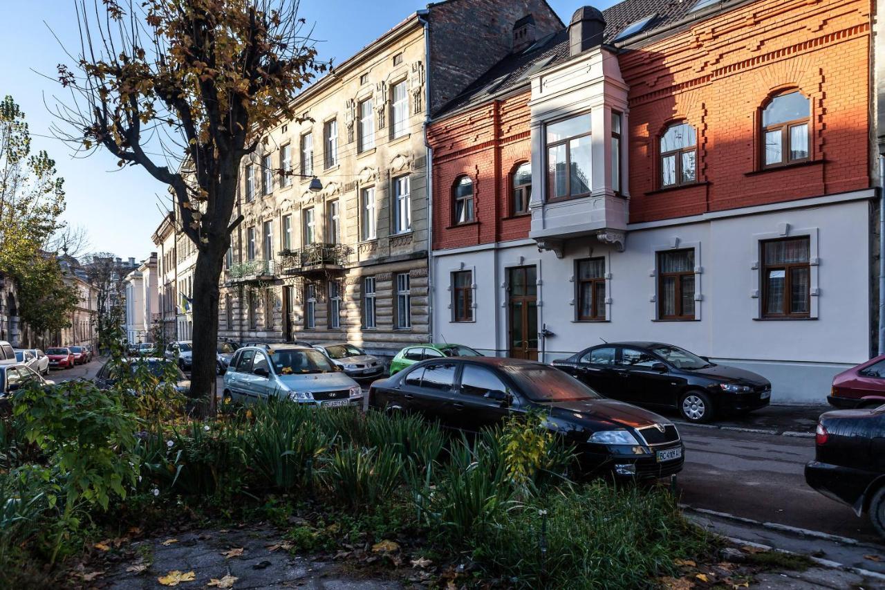 Ostriv Hostel Lviv Dış mekan fotoğraf